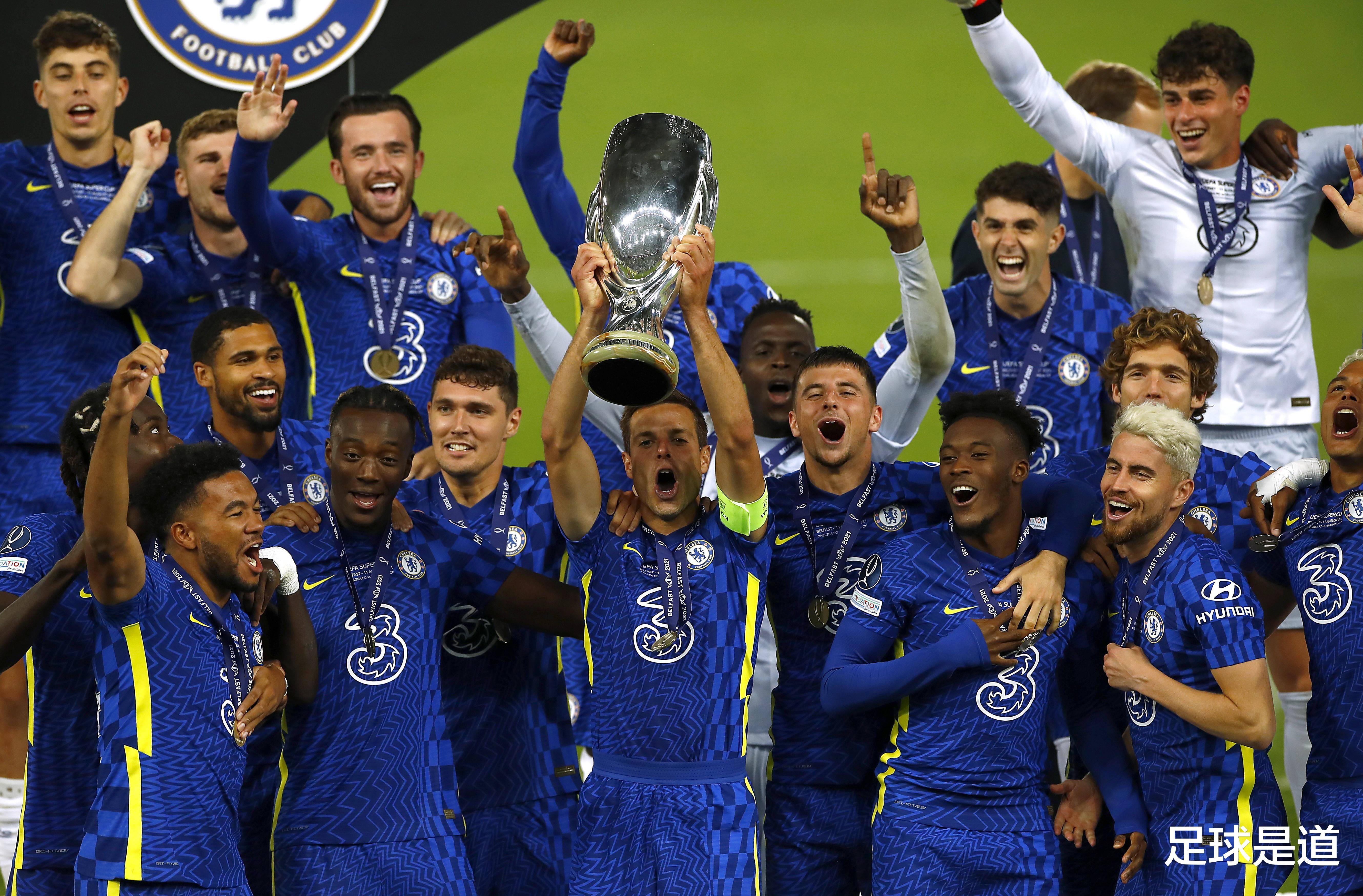 南宫体育-关于窗口期佛罗伦萨调整名单以备英超；内部沟通环节打磨；气氛紧张；赛季目标并未改变的信息