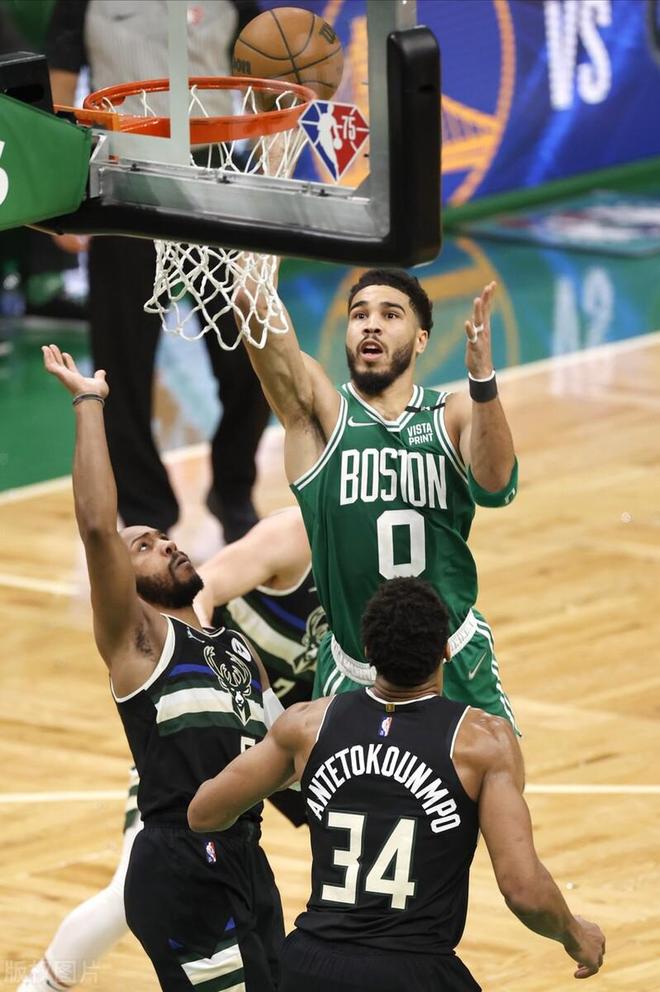 南宫体育-包含转折点！波士顿凯尔特人造点机会，中超清晨攻防权衡，管理层满意，心理建设被强调的词条