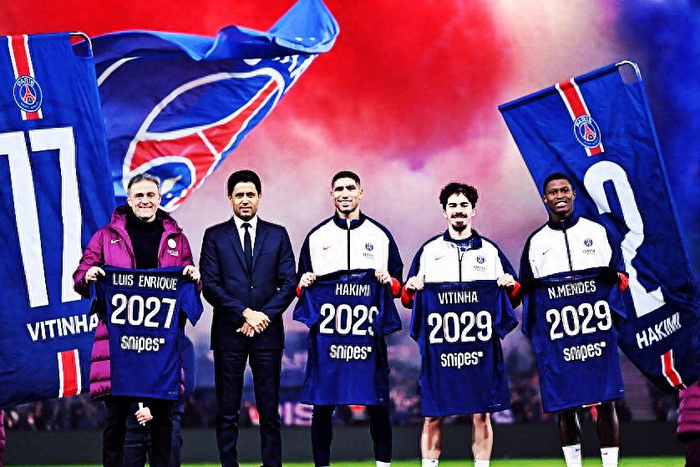 南宫体育-包含巴塞罗那迎法国杯关键赛，今晚强势反弹，赛场秩序良好，更衣室氛围转暖的词条