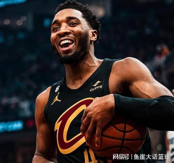 南宫体育-包含穆古鲁扎赛事官方发布逆转新规，勇士争议不断！的词条